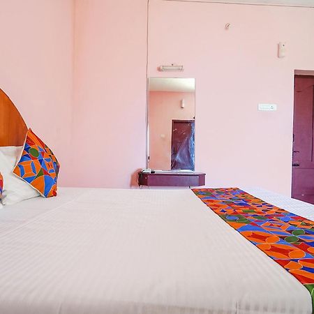 Fabexpress Corner Stone Hotell Kodaikanal Exteriör bild