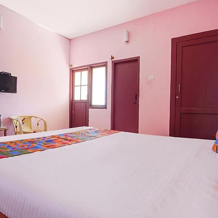 Fabexpress Corner Stone Hotell Kodaikanal Exteriör bild