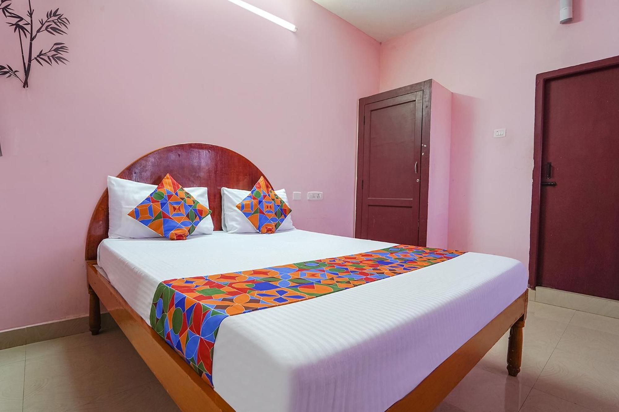 Fabexpress Corner Stone Hotell Kodaikanal Exteriör bild