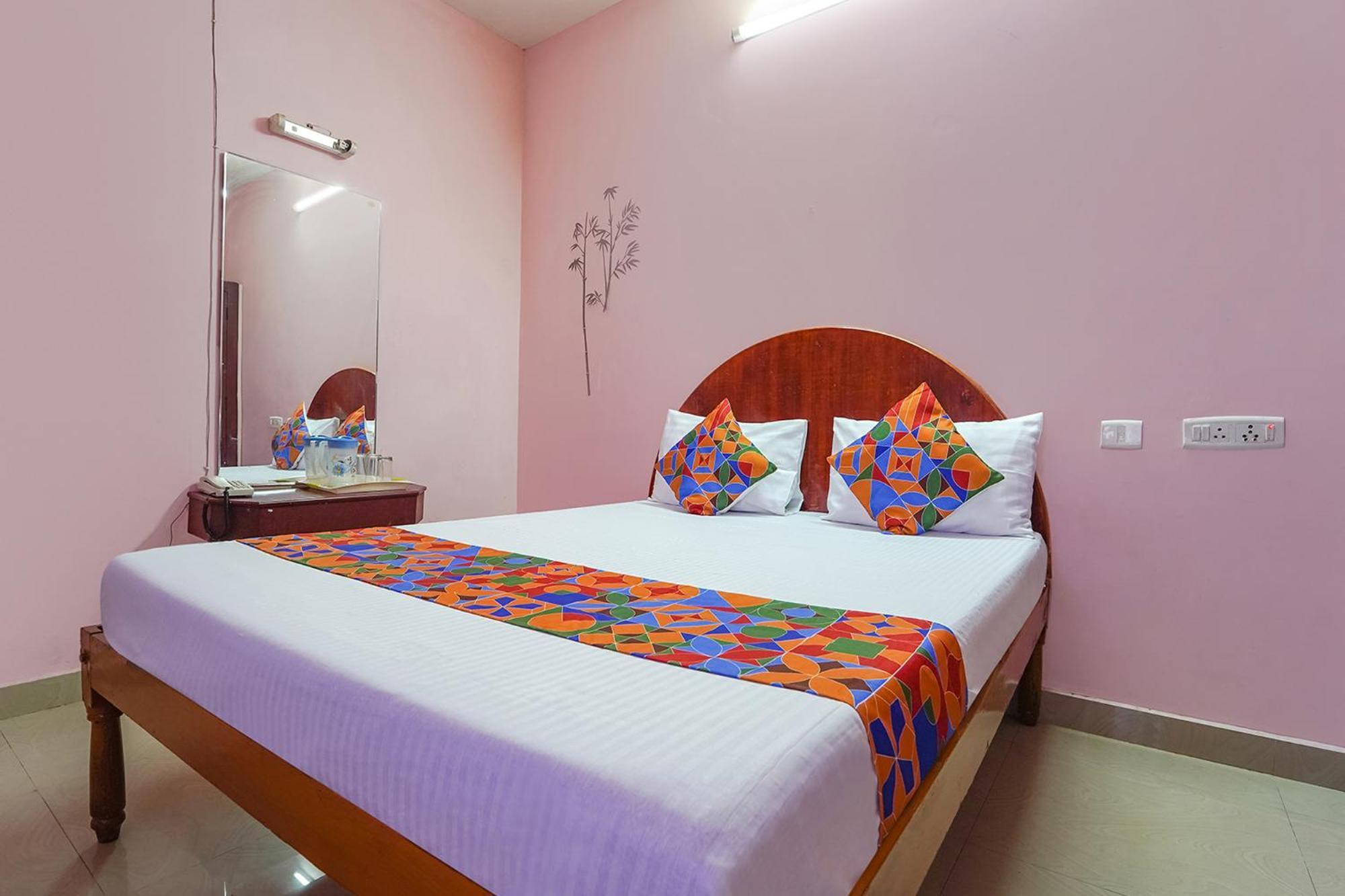 Fabexpress Corner Stone Hotell Kodaikanal Exteriör bild