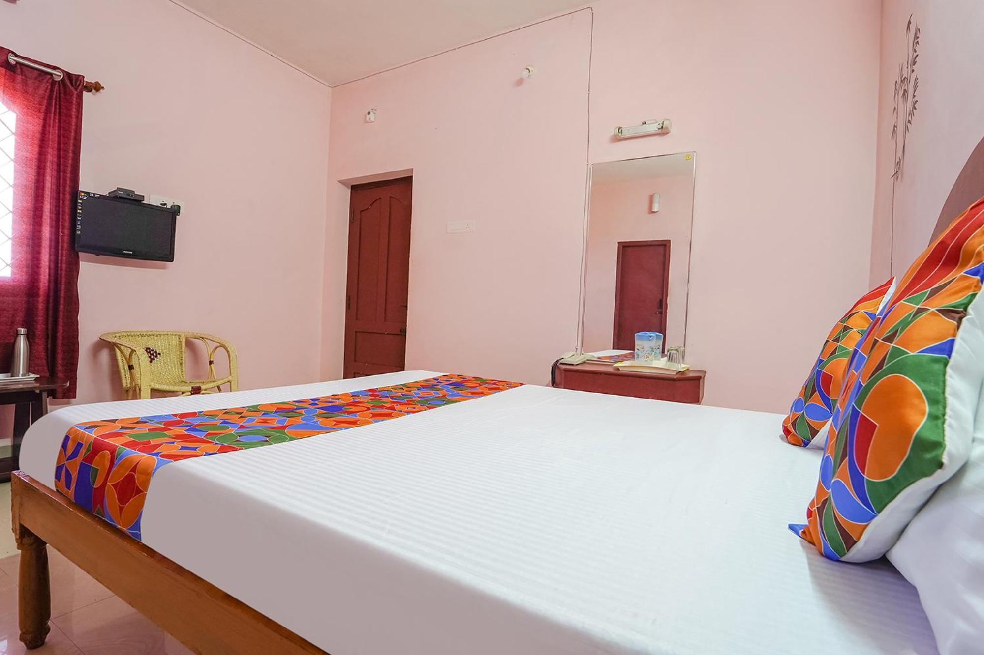 Fabexpress Corner Stone Hotell Kodaikanal Exteriör bild